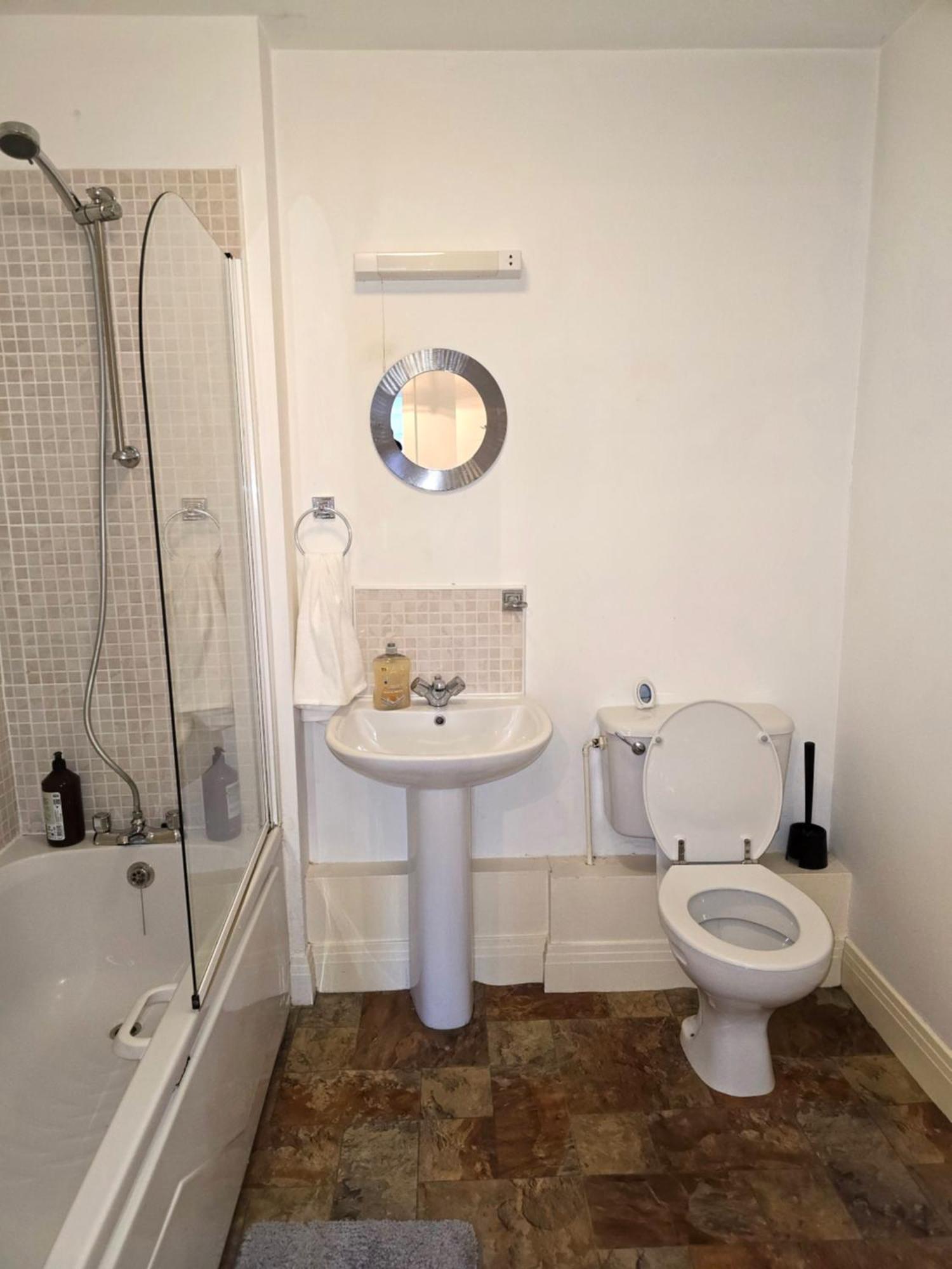 Gracian Omb Dublin Apartment Exterior foto